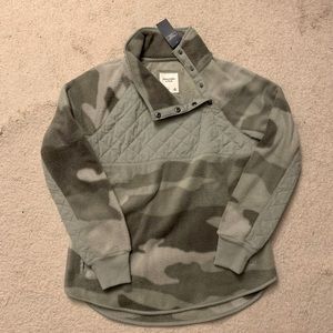 Abercrombie & Fitch Asymmetrical Snap Up Fleece